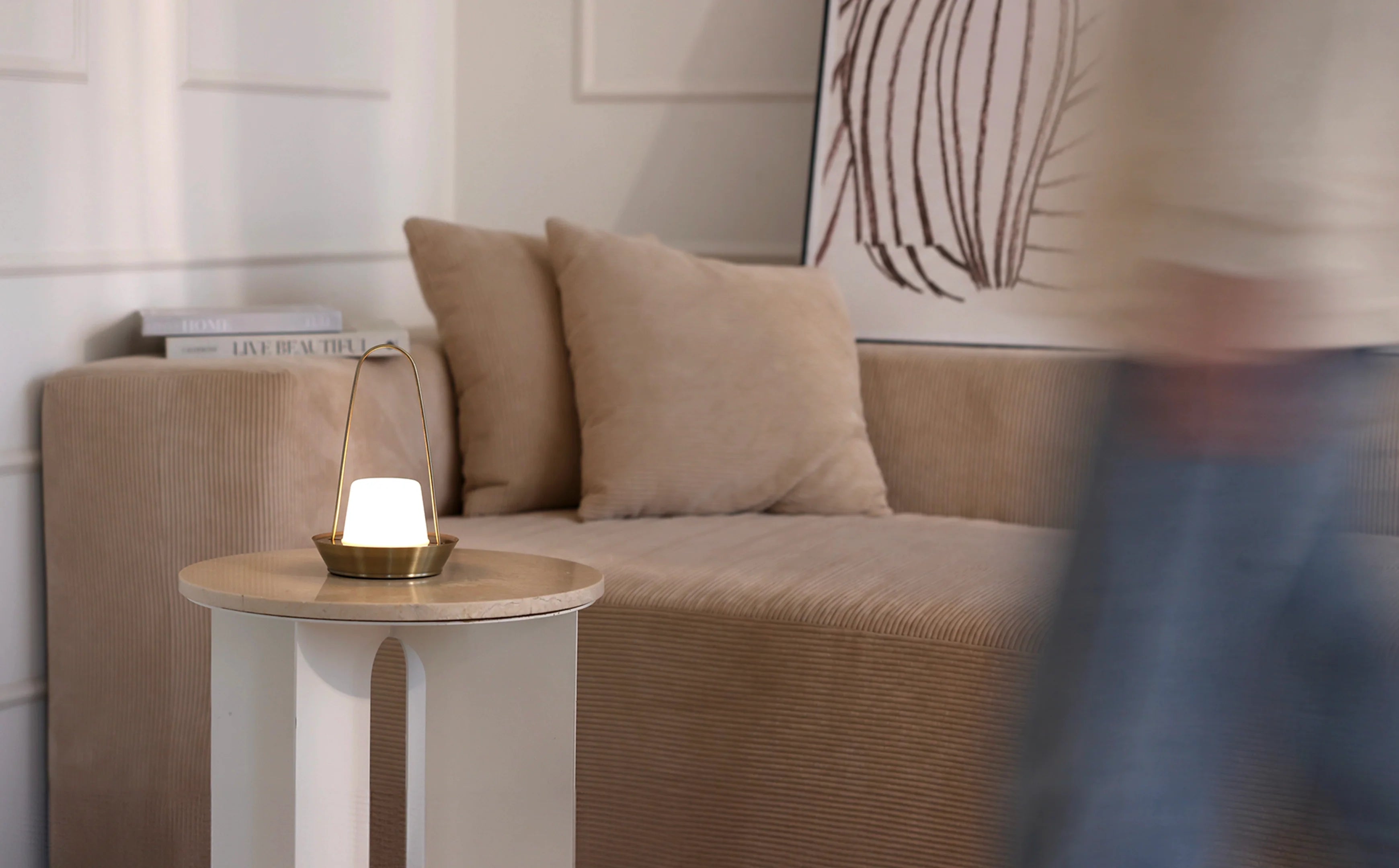 Smart-Home Motion Sensors: Cut Energy Use in Your Living Room with Cordless LEDs